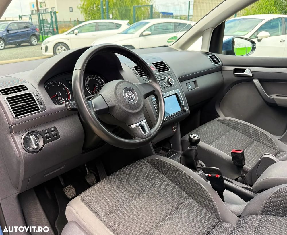Volkswagen Touran 1.2 TSI Life - 16