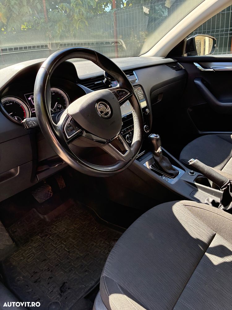 Skoda Octavia - 8