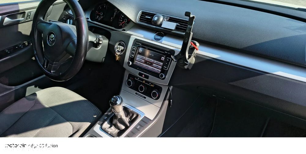 Volkswagen Passat 1.6 TDI Trendline - 13