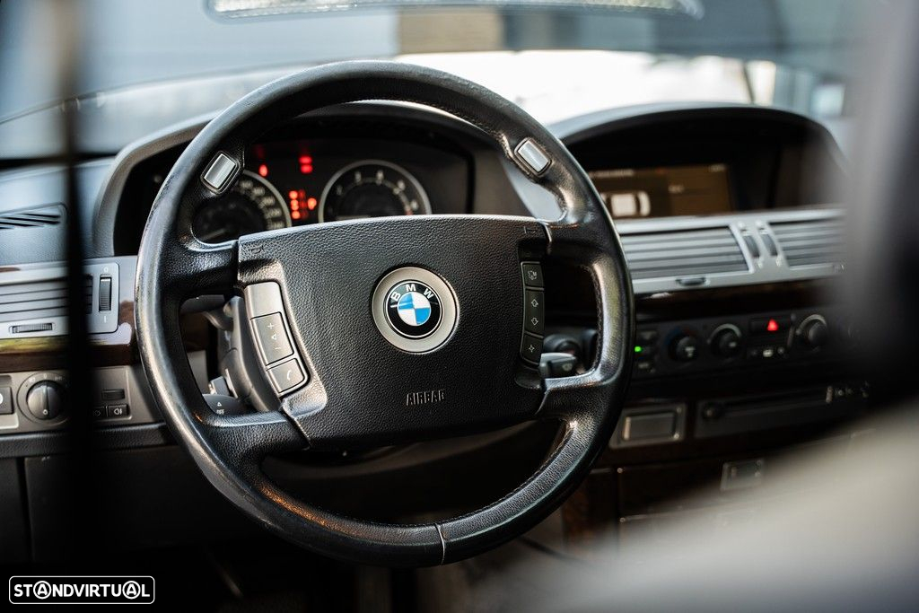 BMW 745 i LA - 34