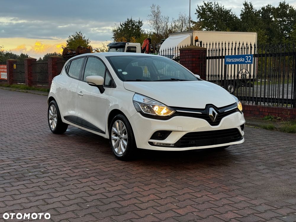Renault Clio - 1