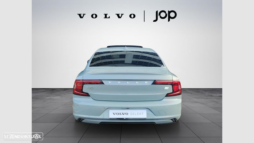 Volvo S90 2.0 T8 PHEV Plus Dark AWD - 4