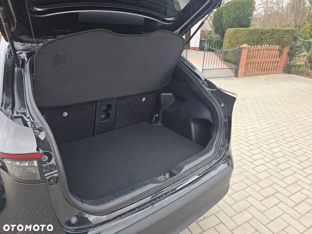 Toyota Yaris Cross - 17