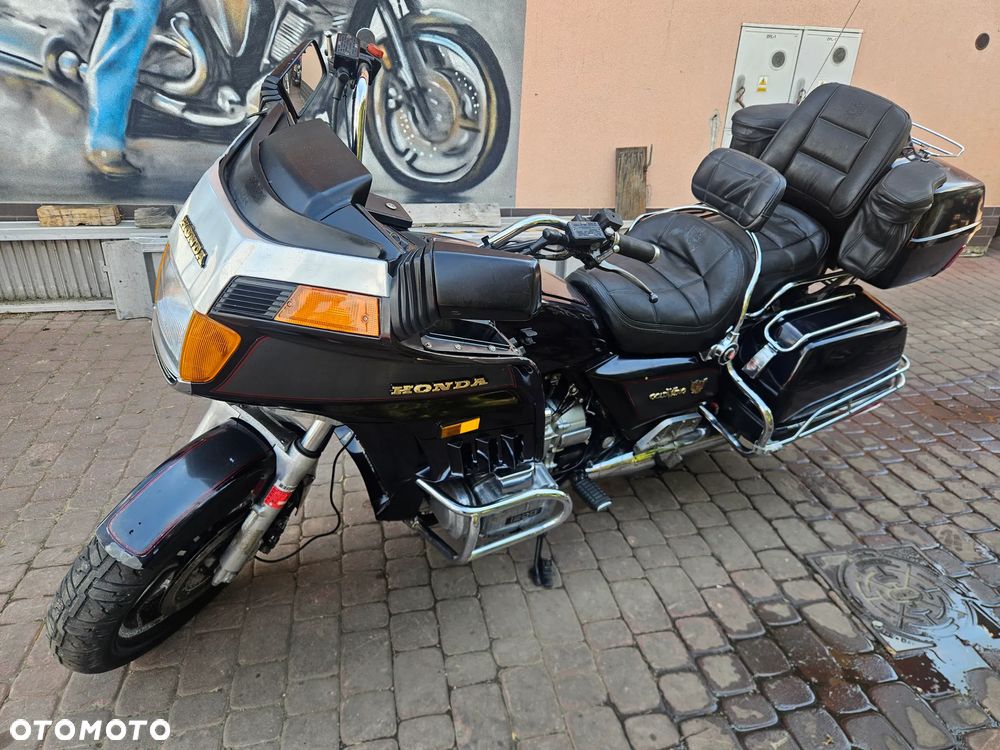 Honda GL - 17