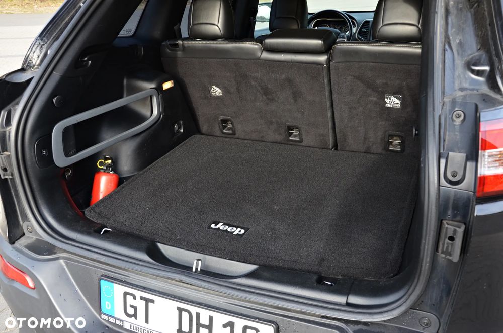 Jeep Cherokee 2.0 MJD Active Drive I Limited - 32