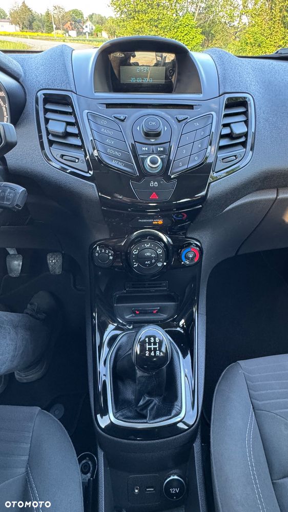 Ford Fiesta - 14