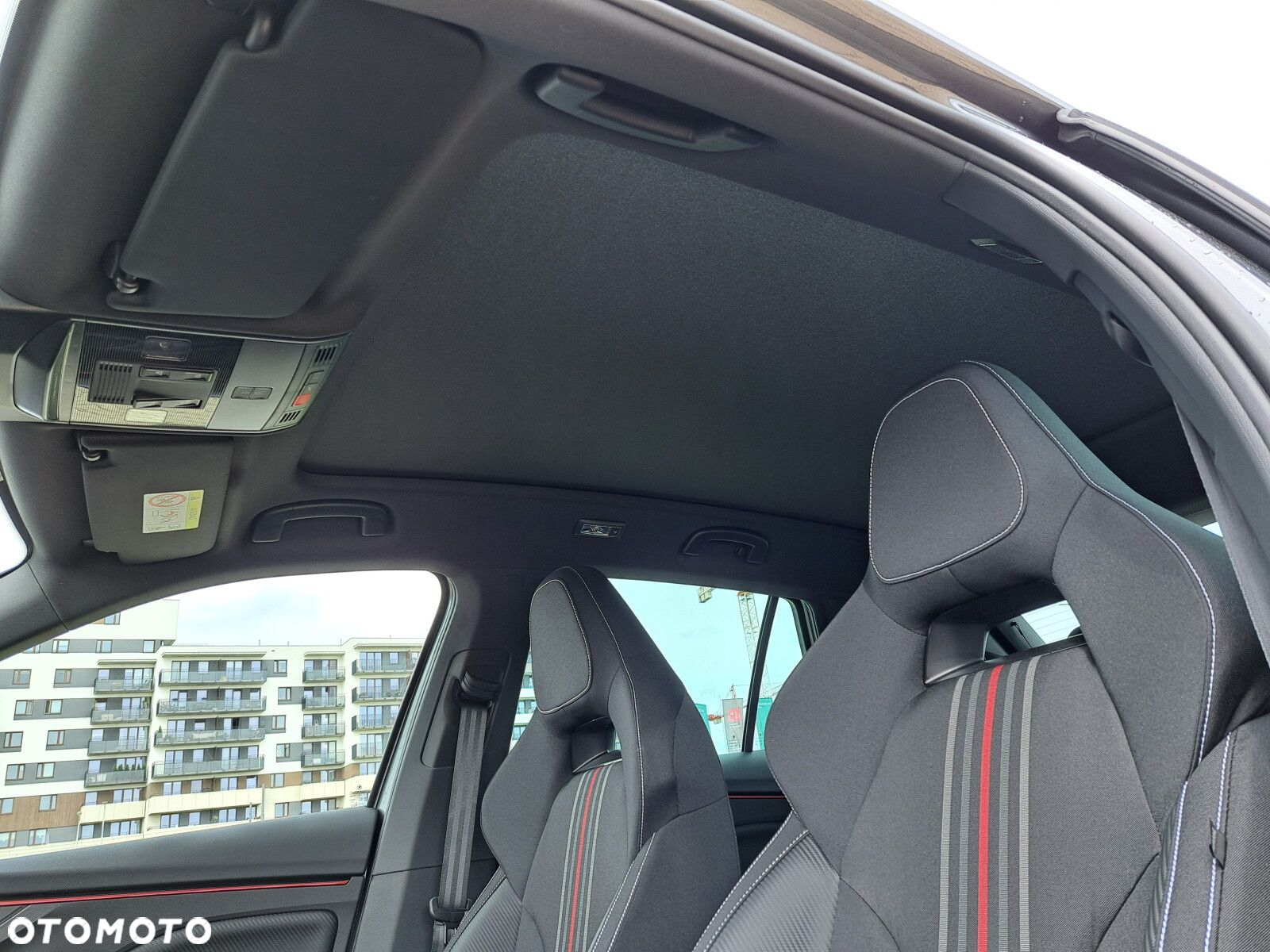 Skoda Kamiq 1.0 TSI Monte Carlo DSG - 19