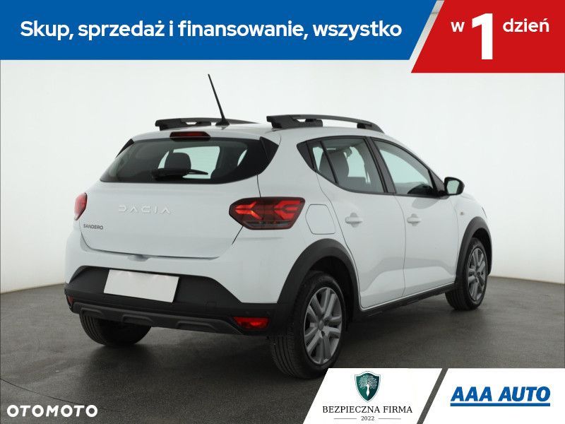 Dacia Sandero - 7