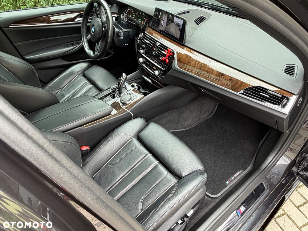 BMW Seria 5 540d xDrive Sport Line sport - 16