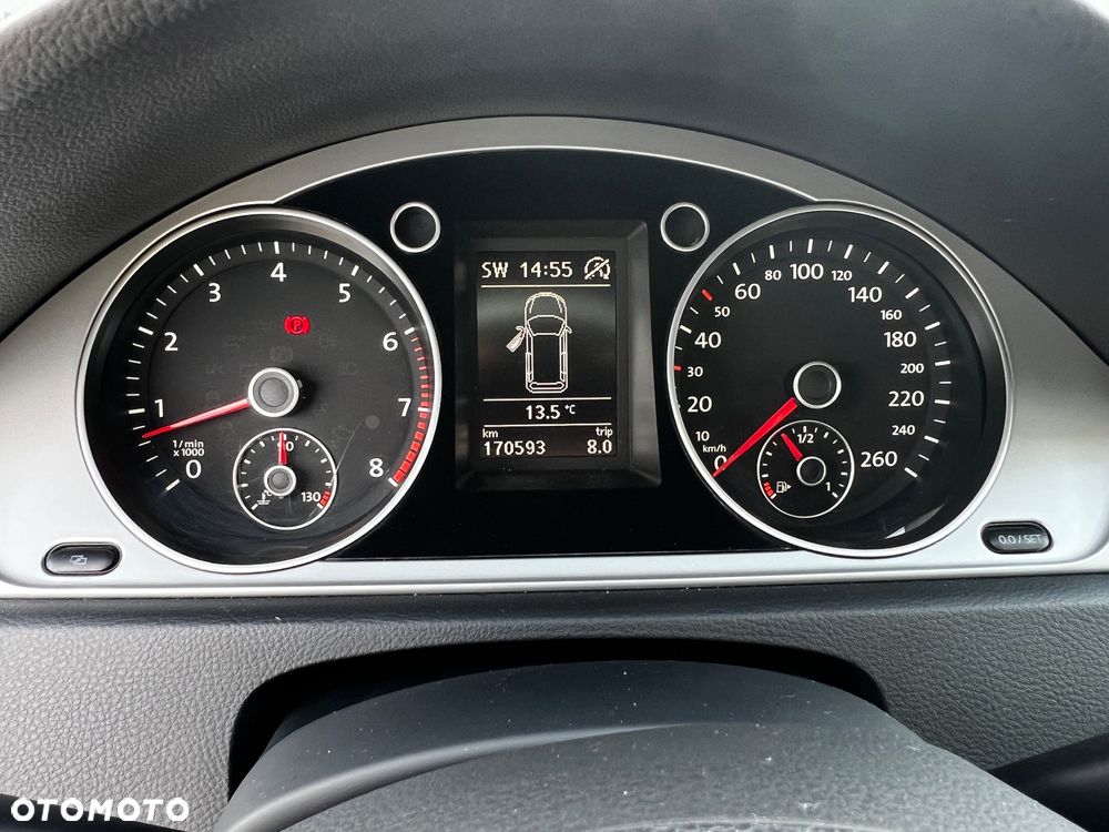 Volkswagen Passat 2011