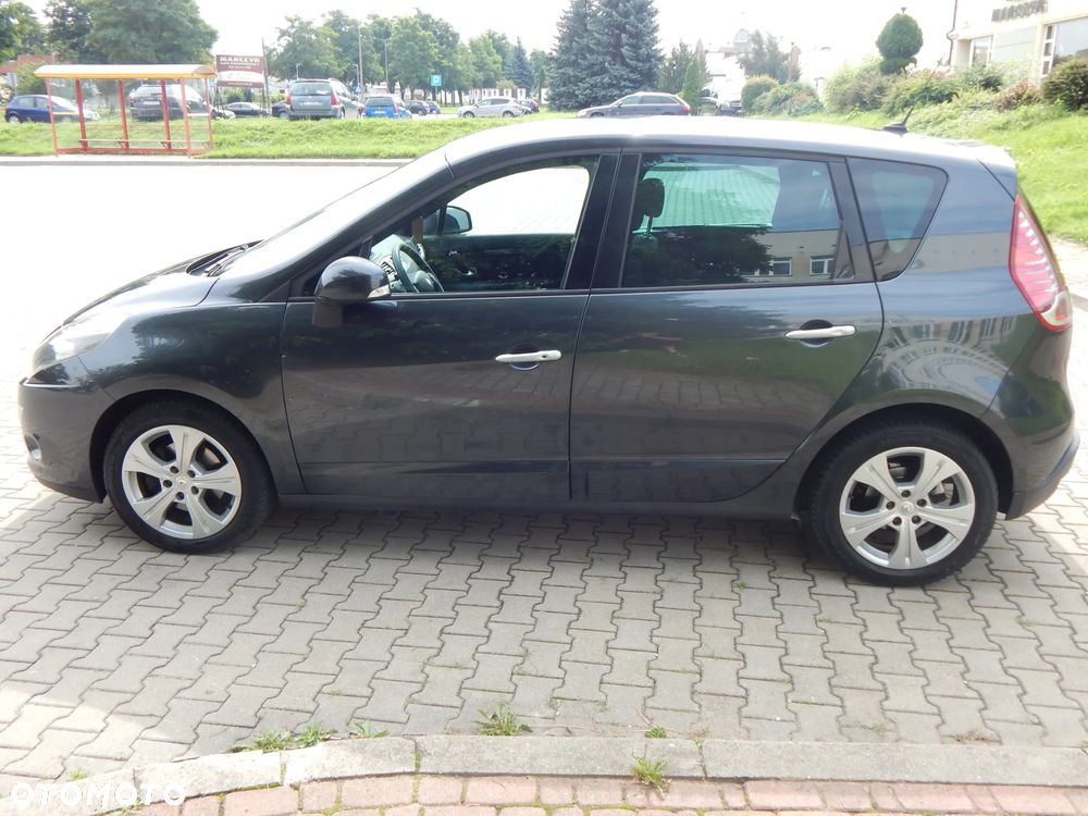 Renault Scenic 1.9 dCi Tech Run Euro5 - 12