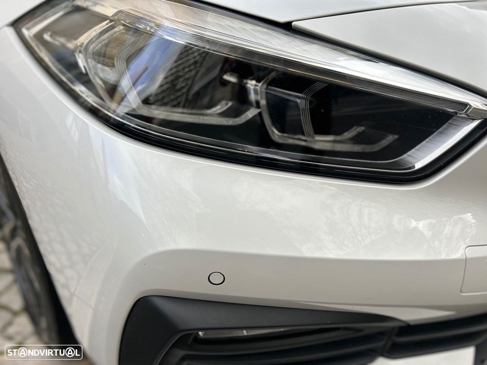 BMW 118 i Auto - 11