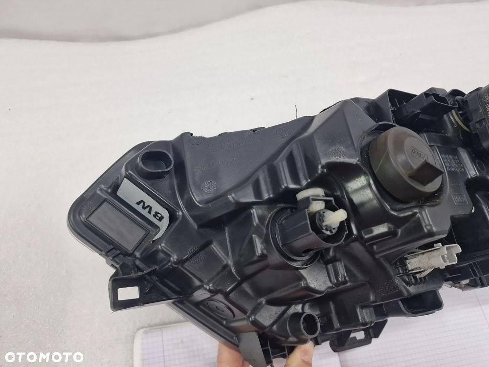 RENAULT KOLEOS II 17- PRAWA LAMPA PRZEDNIA PRZÓD FULL LED + PRZETWORNICE , NR 260108343R , NR AUKCJI LA415 - 21