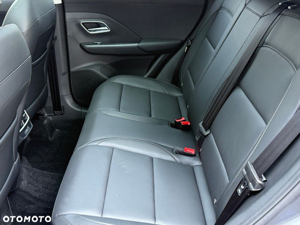 MG ZS Hybrid+ - 27