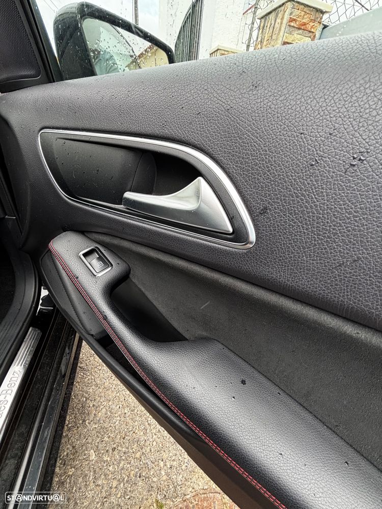 Mercedes-Benz A 160 d AMG Line - 9