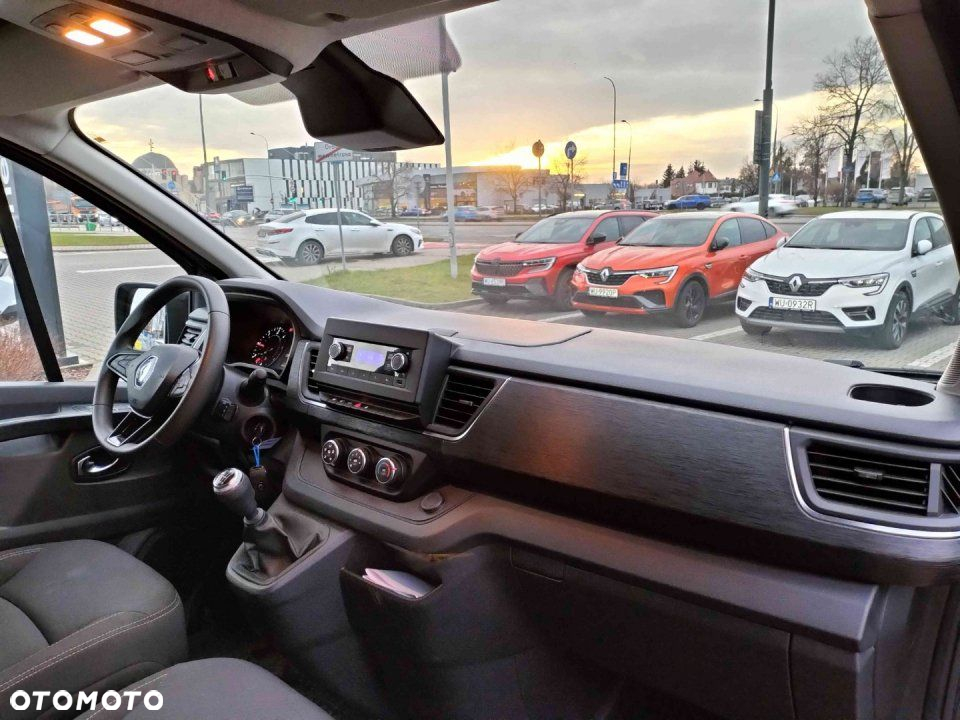 Renault Trafic - 6