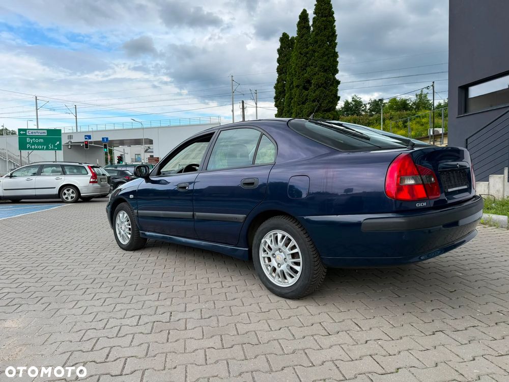 Mitsubishi Carisma 1.8 GDI Avance - 8