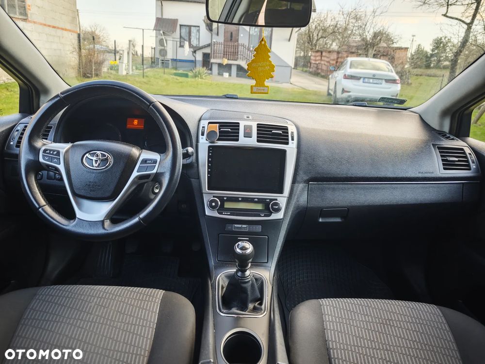 Toyota Avensis 2.0 D-4D Active - 13