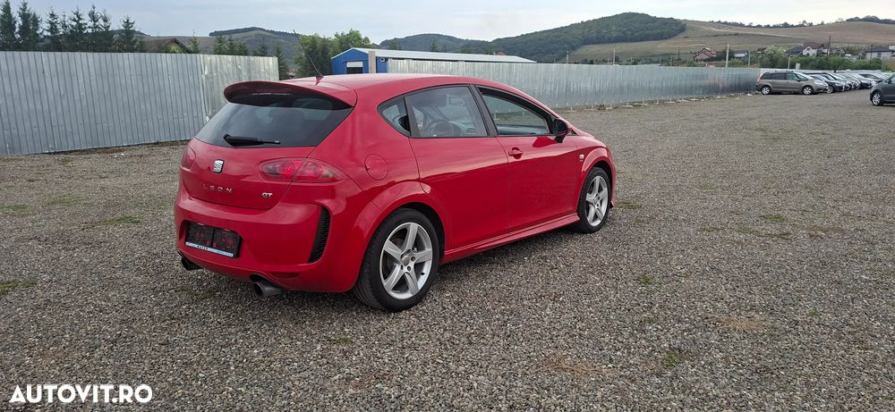 Seat Leon 2011 photo 5