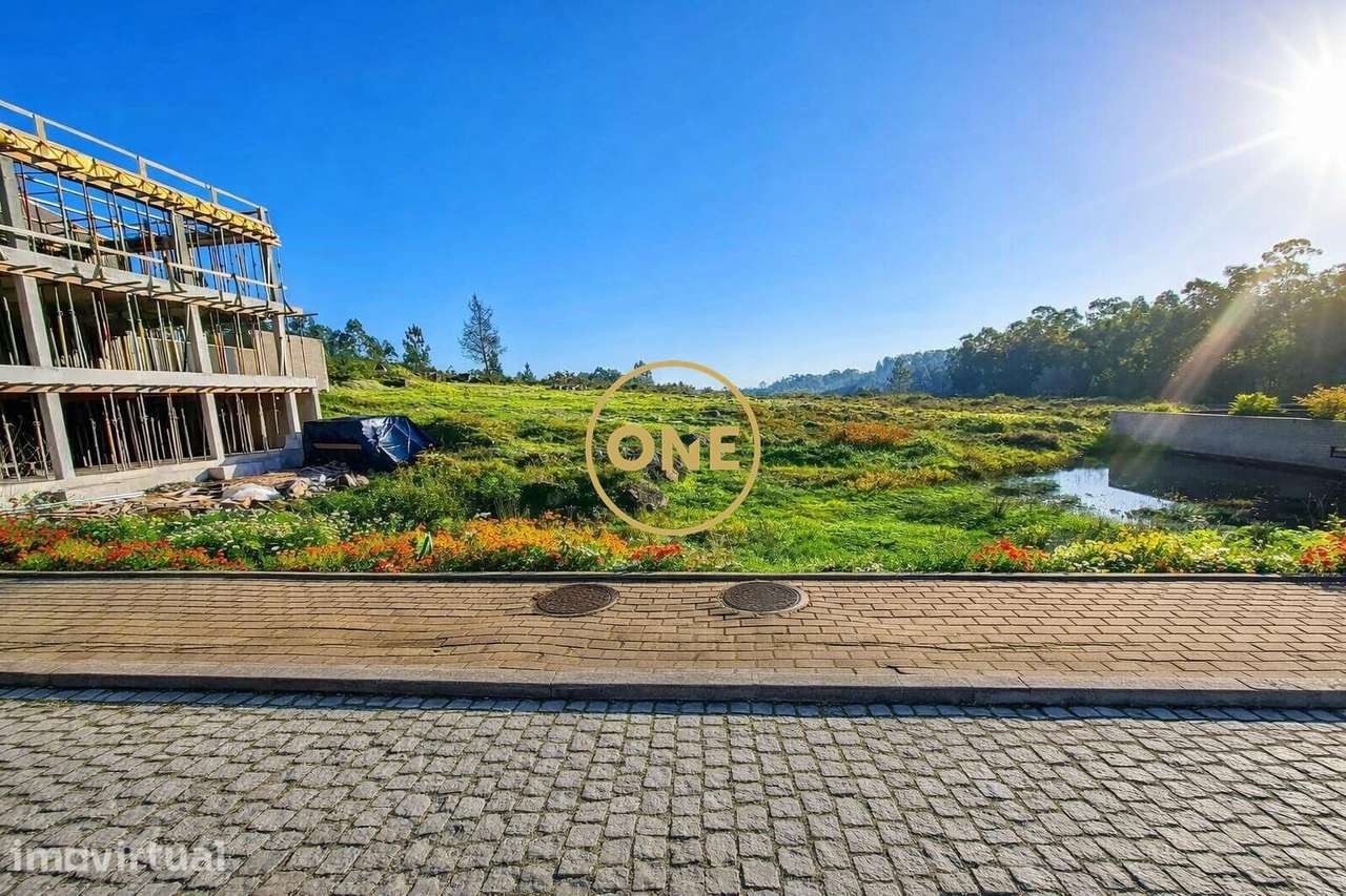Lote de Gaveto em Pedralva, Braga - Grande imagem: 4/10