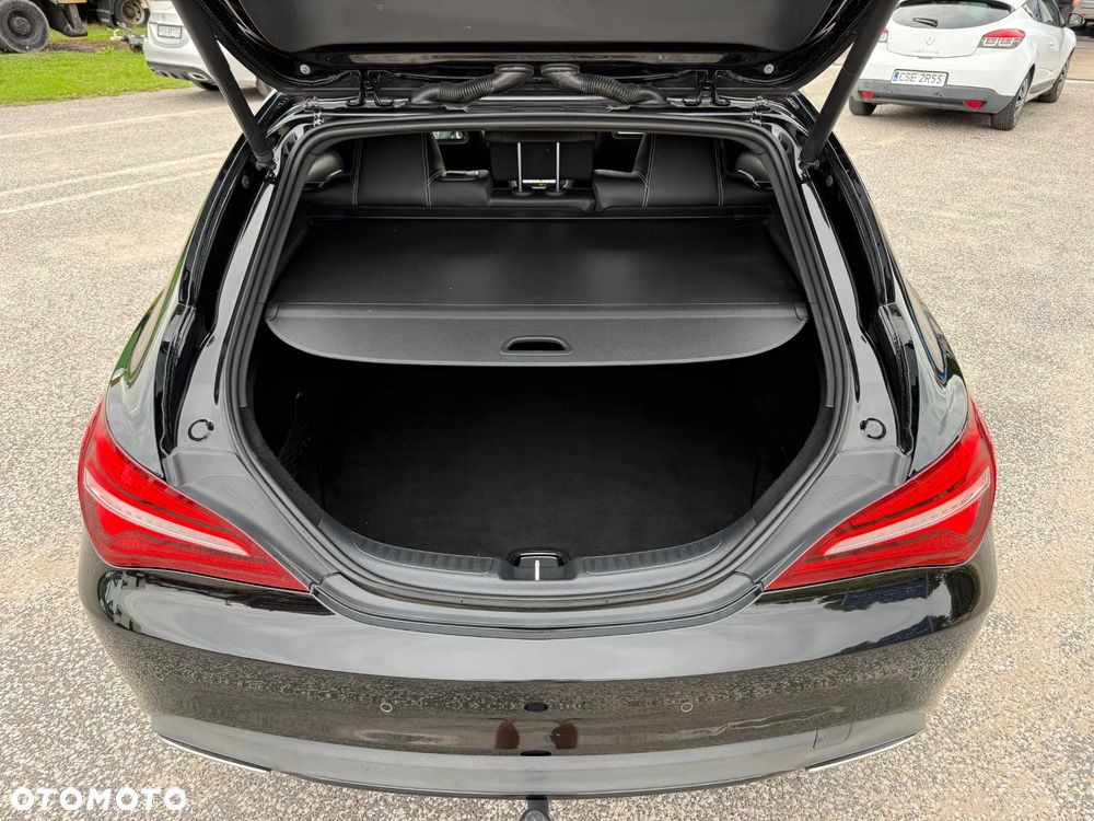 Mercedes-Benz CLA 220 4Matic 7G-DCT AMG Line - 7