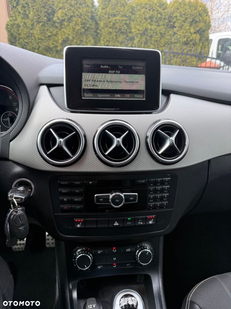 Mercedes-Benz Klasa B 180 CDI BlueEFFICIENCY Edition 1 - 25