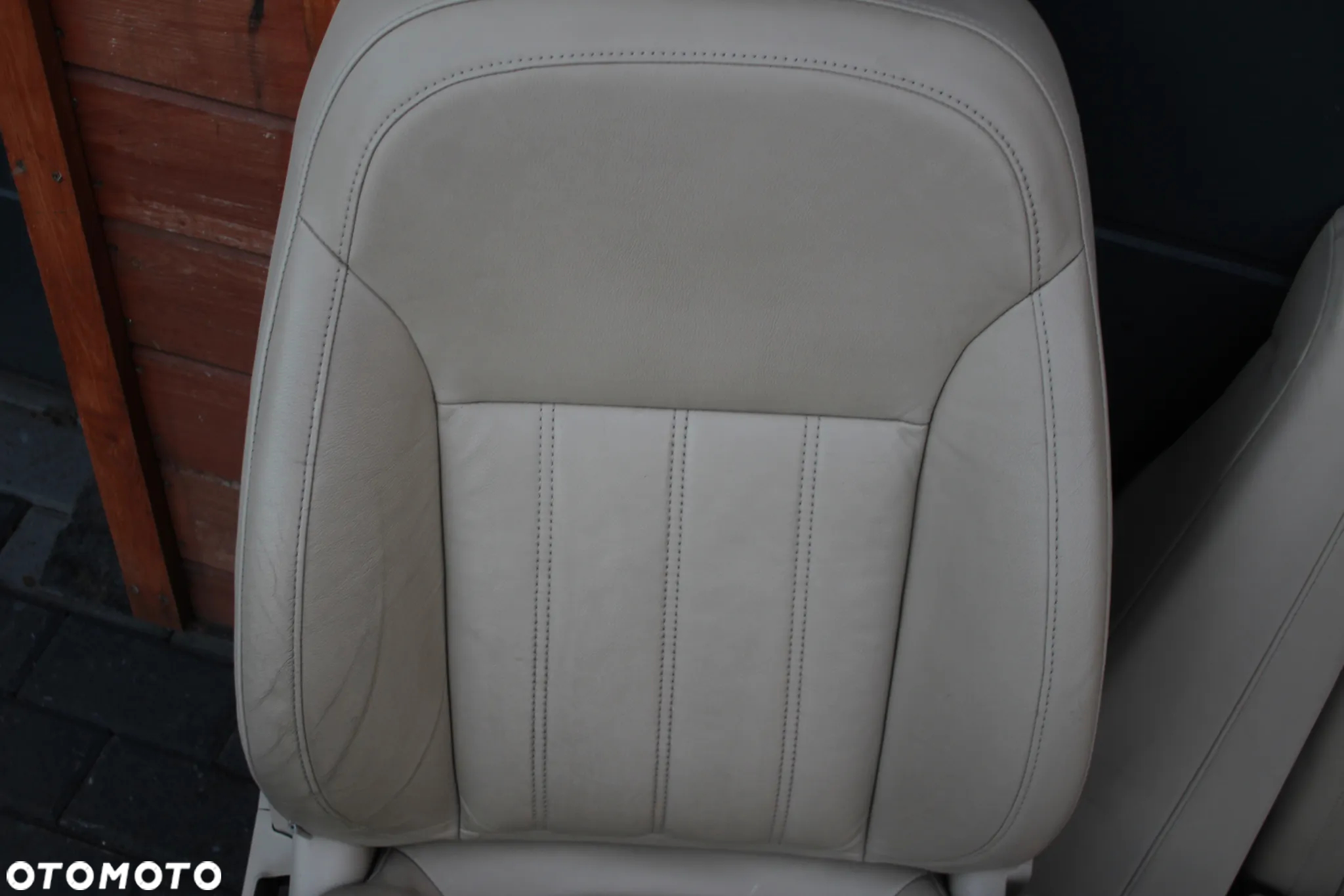 FOTELE KANAPA BOCZKI JASNE ŻÓŁTE SKÓRA GRZANE OPEL INSIGNIA A HATCHBACK SEDAN KOMBI - 17