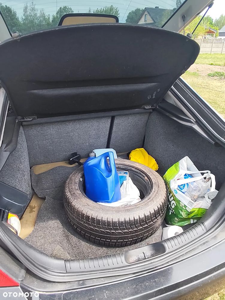 Ford Mondeo 1.8 X - 9