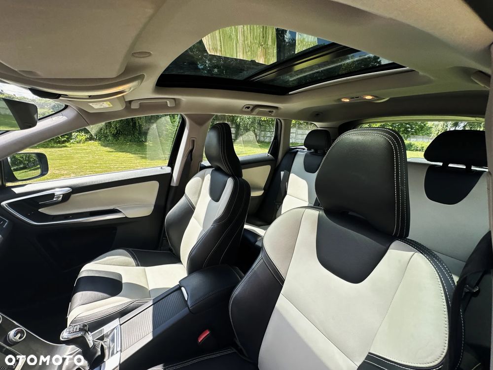Volvo XC 60 D4 Summum - 30