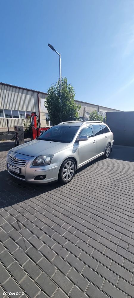 Toyota Avensis 2.0 D-4D - 9