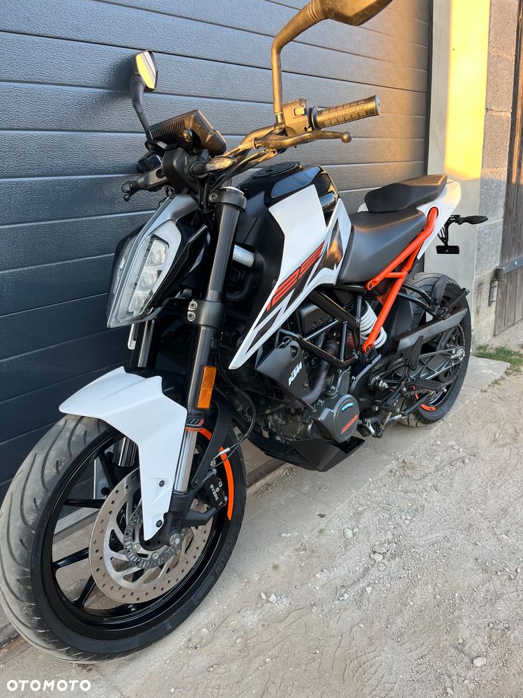 KTM Duke - 3