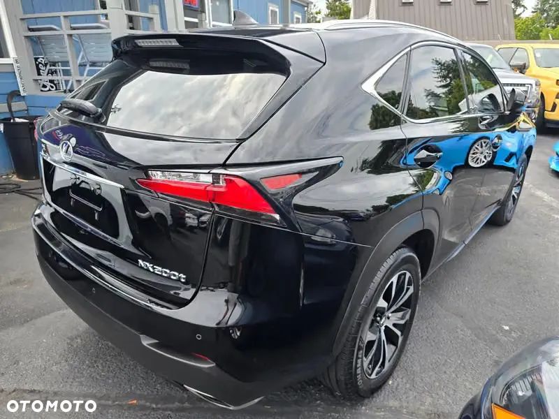 Lexus NX - 4