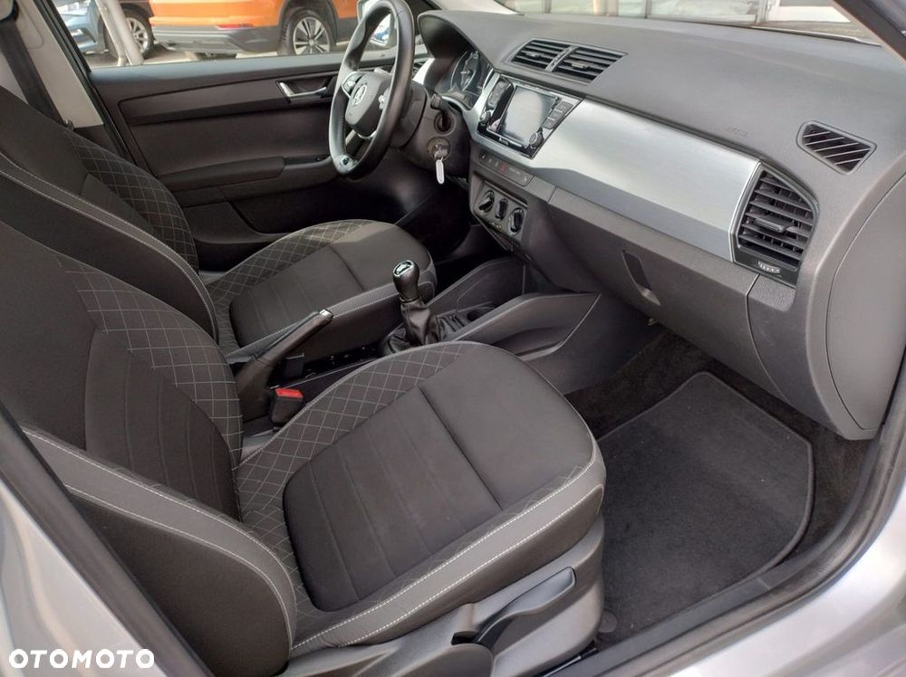 Skoda Fabia 1.0 TSI Ambition - 25