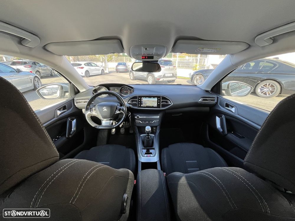 Peugeot 308 1.6 e-HDi Allure - 10