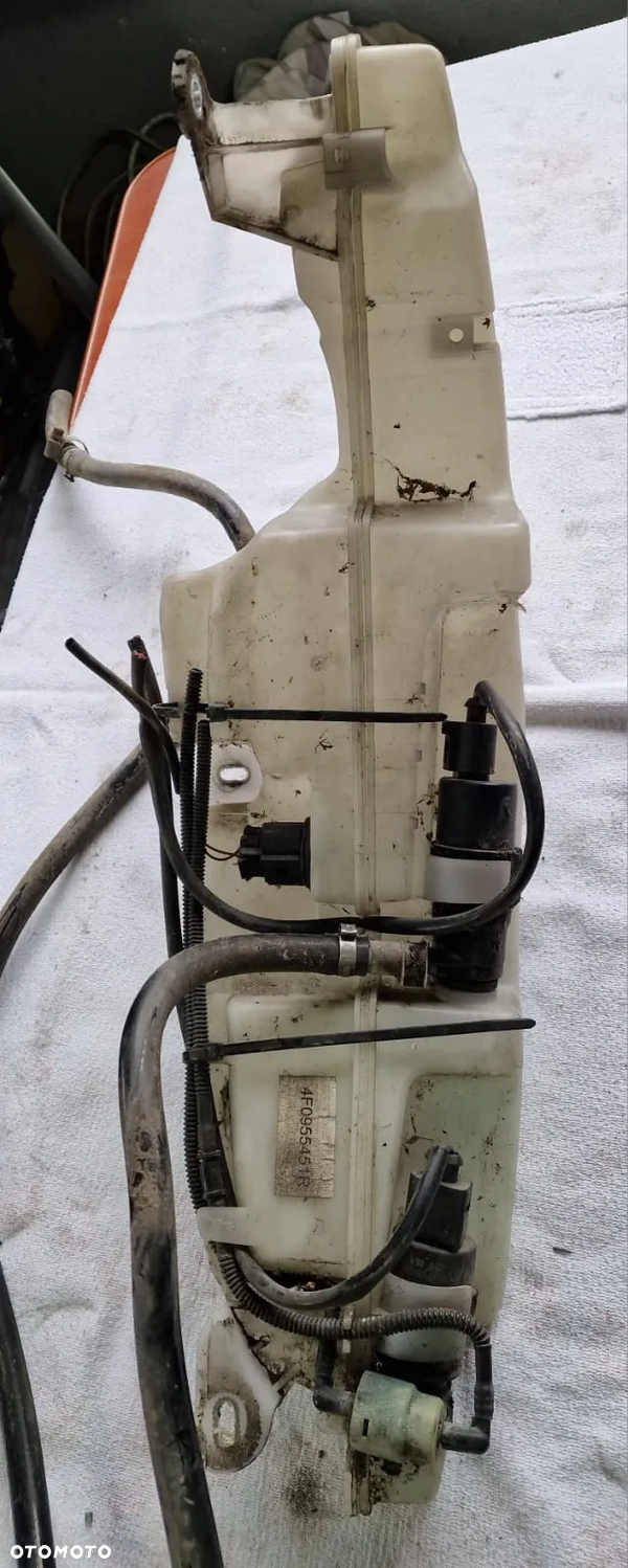 ZBIORNIK PŁYNU SPRYSKIWACZY AUDI A6 C6 4F0955451R