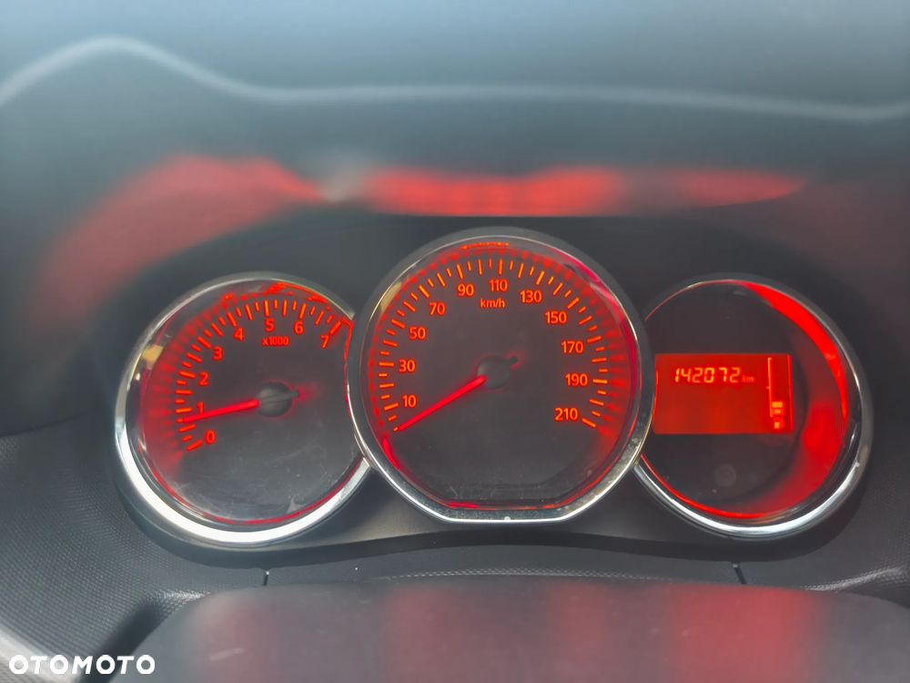 Dacia Duster 1.2 TCe Laureate - 14