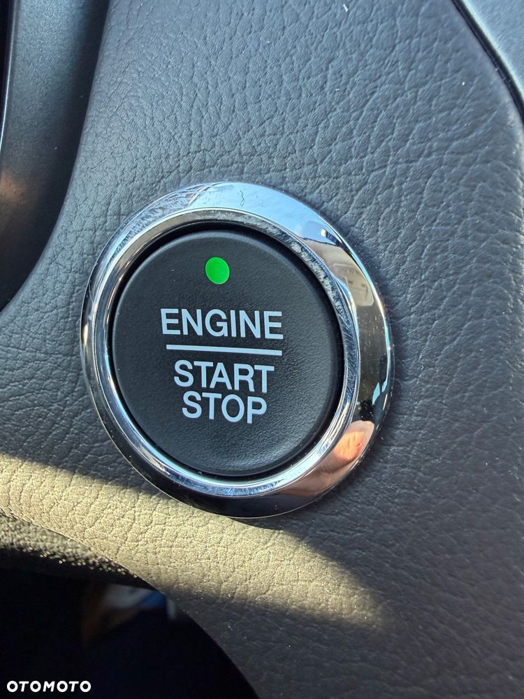 Ford Mondeo 1.5 EcoBoost Gold Edition - 30