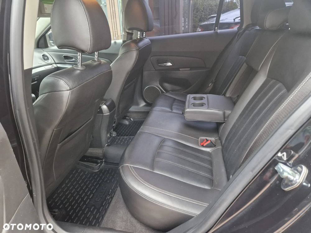 Chevrolet Cruze 1.4T LTZ+ - 29