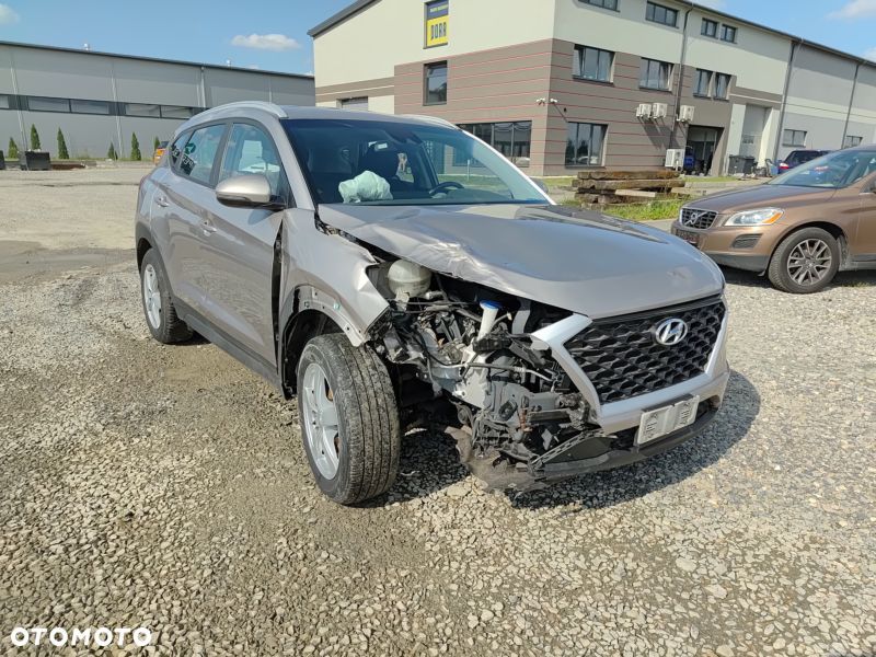 Hyundai Tucson blue 1.6 CRDi 2WD Style - 23
