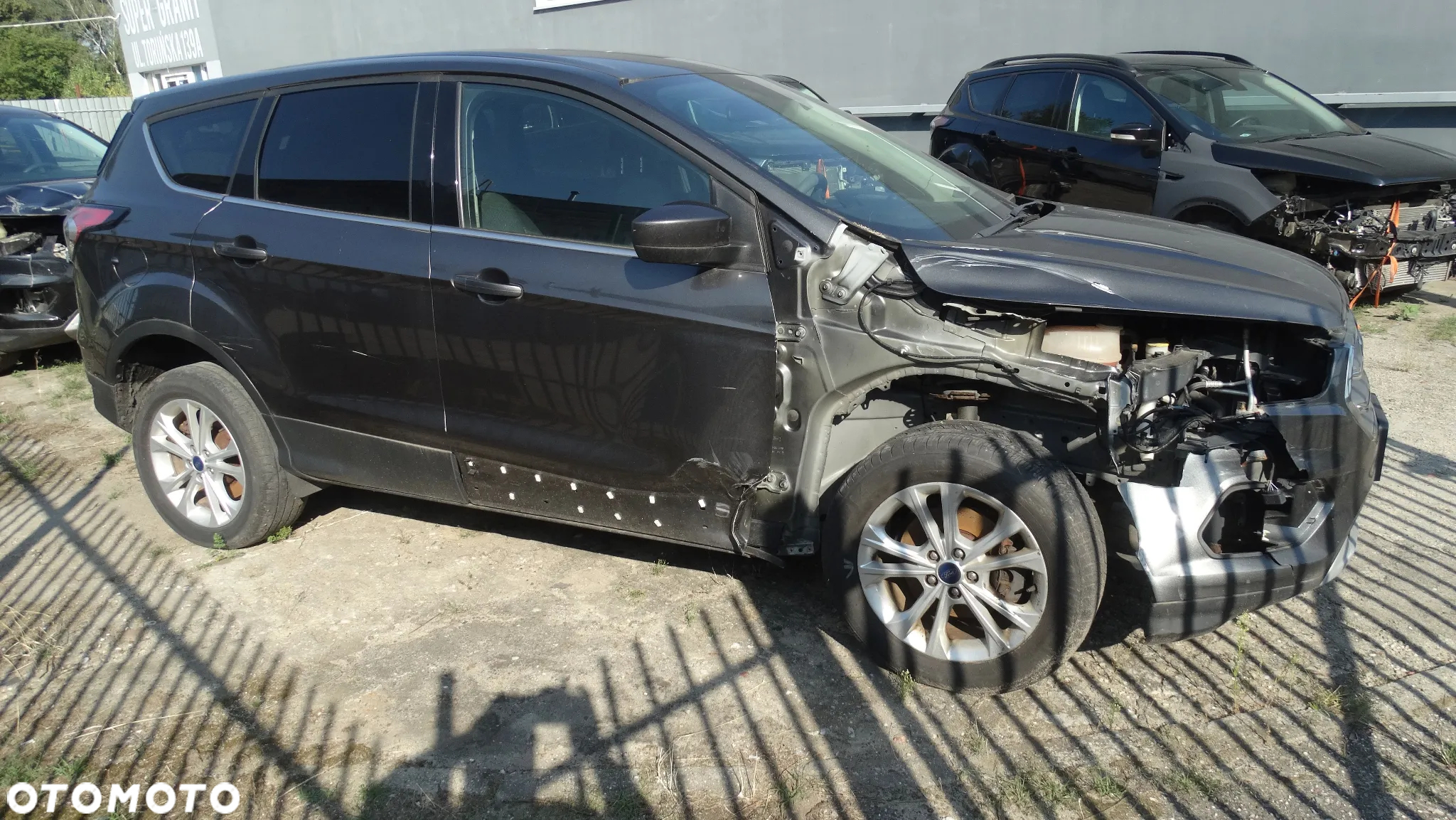 Ford Kuga 1.5 EcoBoost AWD Trend ASS - 17