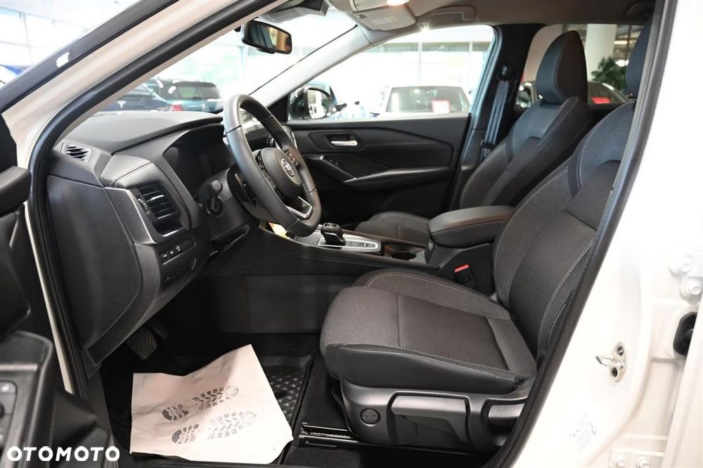 Nissan Qashqai 1.3 DIG-T MHEV 4x4 N-Connecta Xtronic - 26