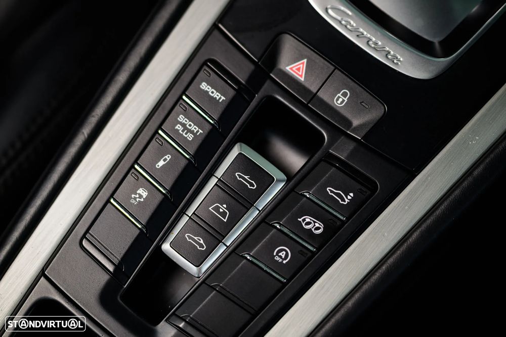 Porsche 911 (991) Carrera 4 GTS PDK - 25