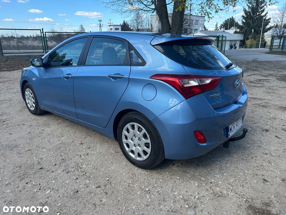 Hyundai i30 1.4 CRDi Trend - 4