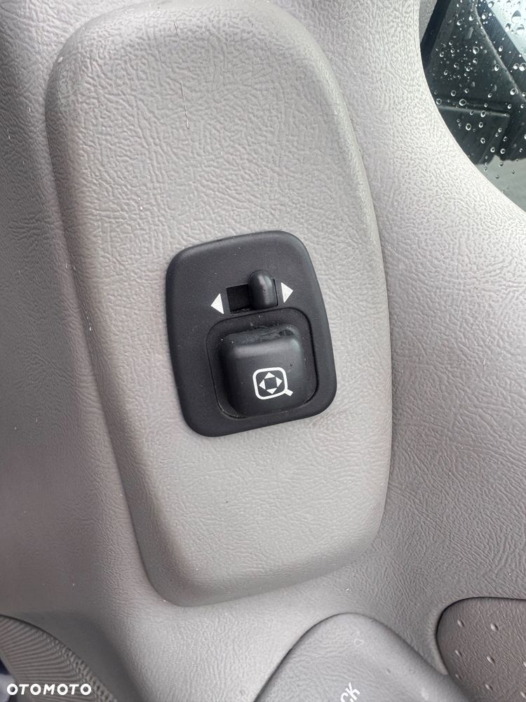 Ford Explorer 4.0 - 23