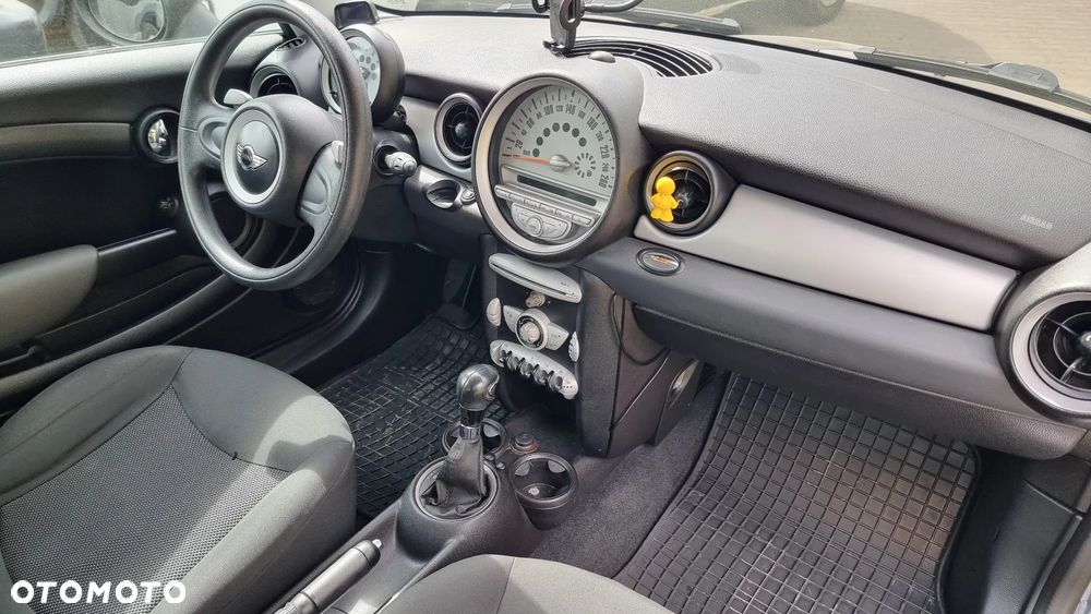 MINI ONE - 7