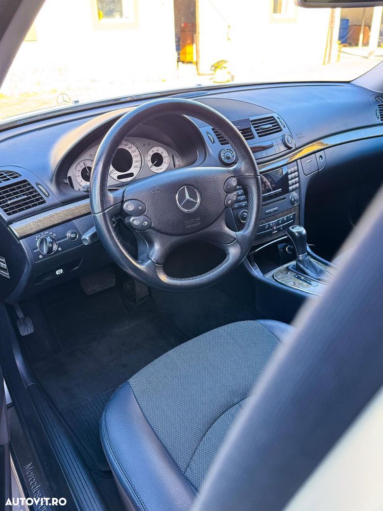 Mercedes-Benz E - 5