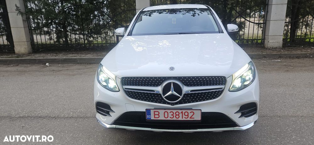 Mercedes-Benz GLC 250 d 4MATIC 9G-TRONIC AMG Line - 13