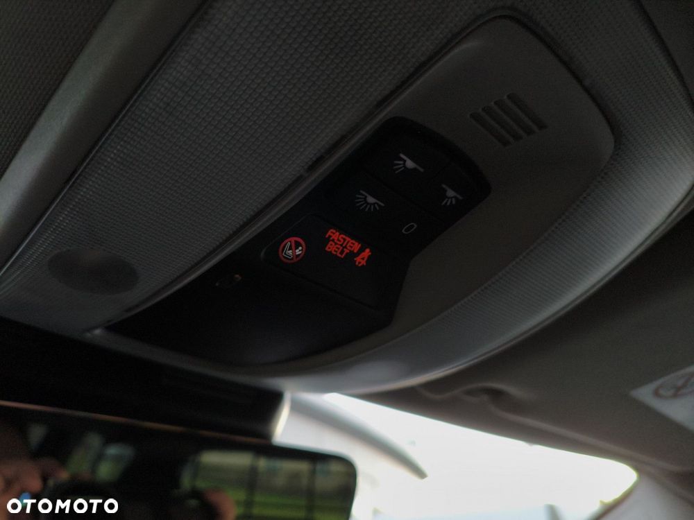 Volvo XC 70 - 28