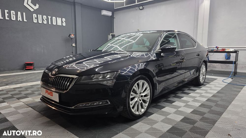 Skoda Superb 2.0 TDI DSG Premium Edition - 2