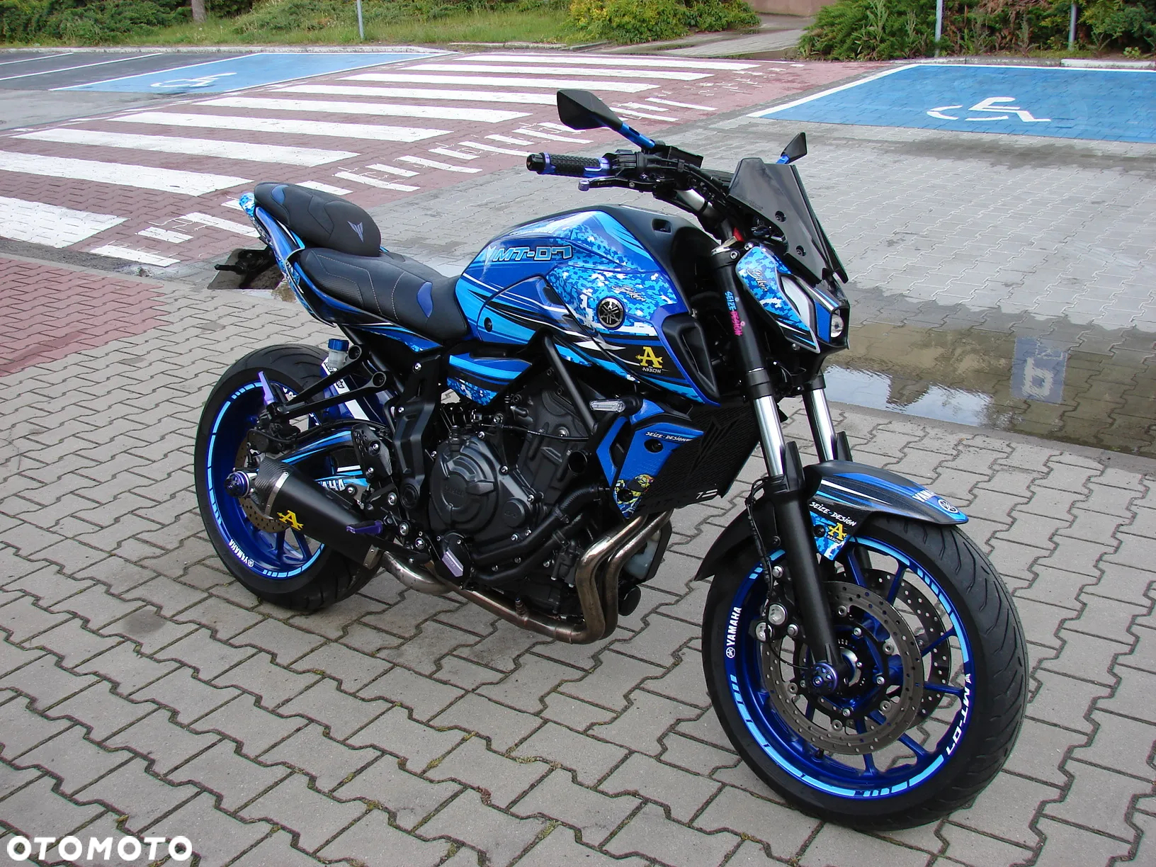 Yamaha MT - 2
